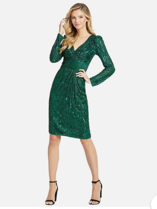 Mac Duggal Dresses & Skirts - NWT Mac Duggal Embellished Sequin Cocktail Part Dress Emerald Green